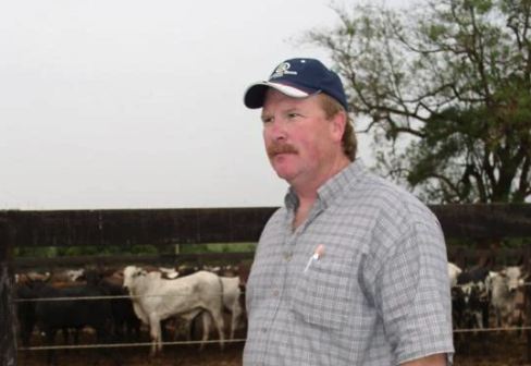 Dr Rick Funston with cattle