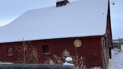 Red barn in the snow