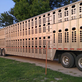 Livestock trailer